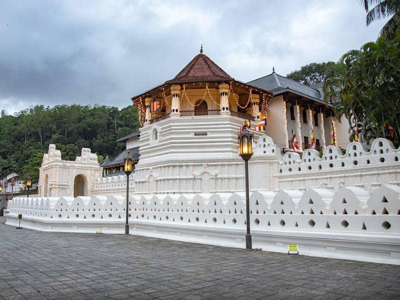Temple of the Tooth Heart of Kandy